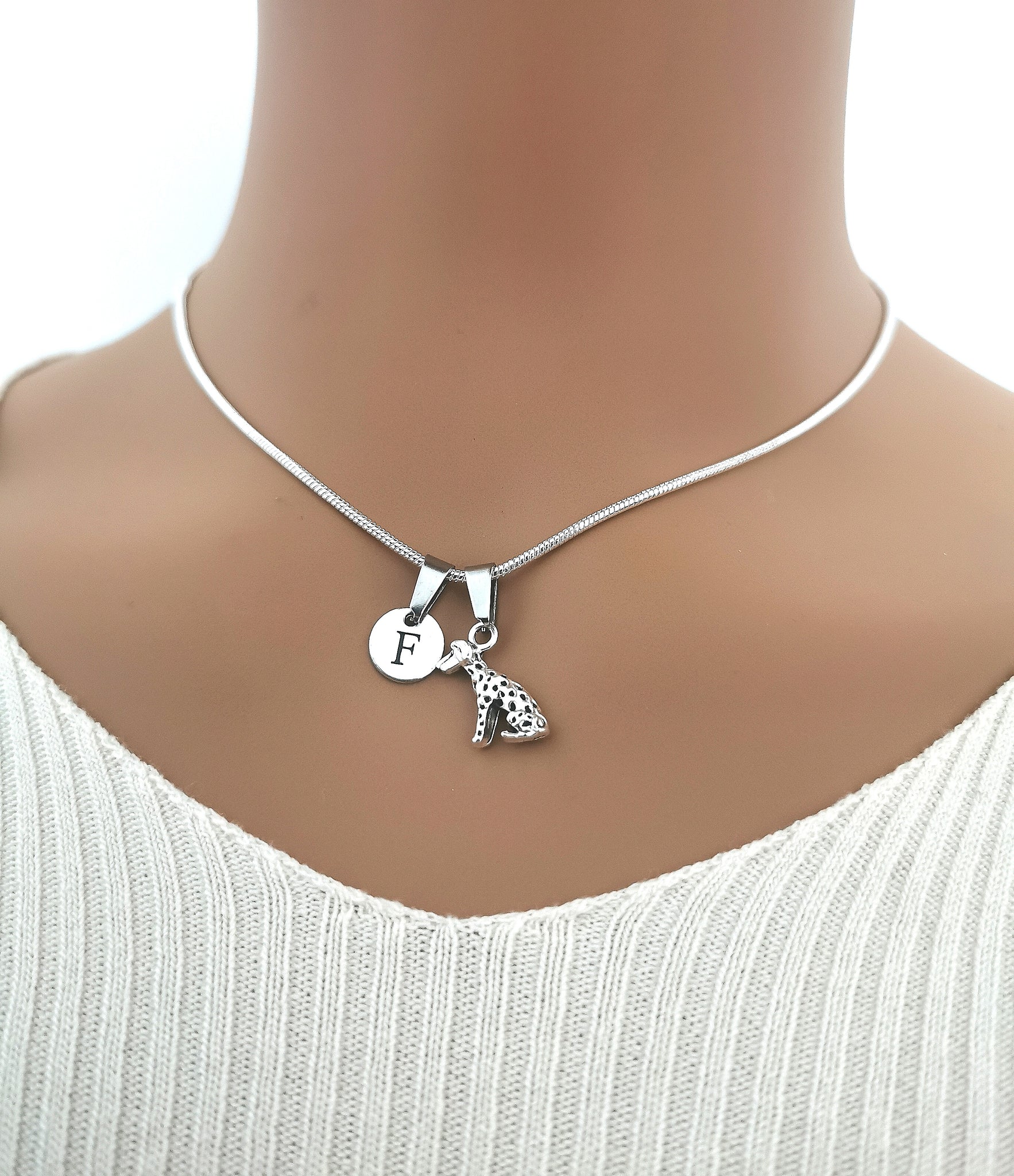 Dalmatian Necklace - A Stylish and Elegant Tribute to Your Four-Legged Friend