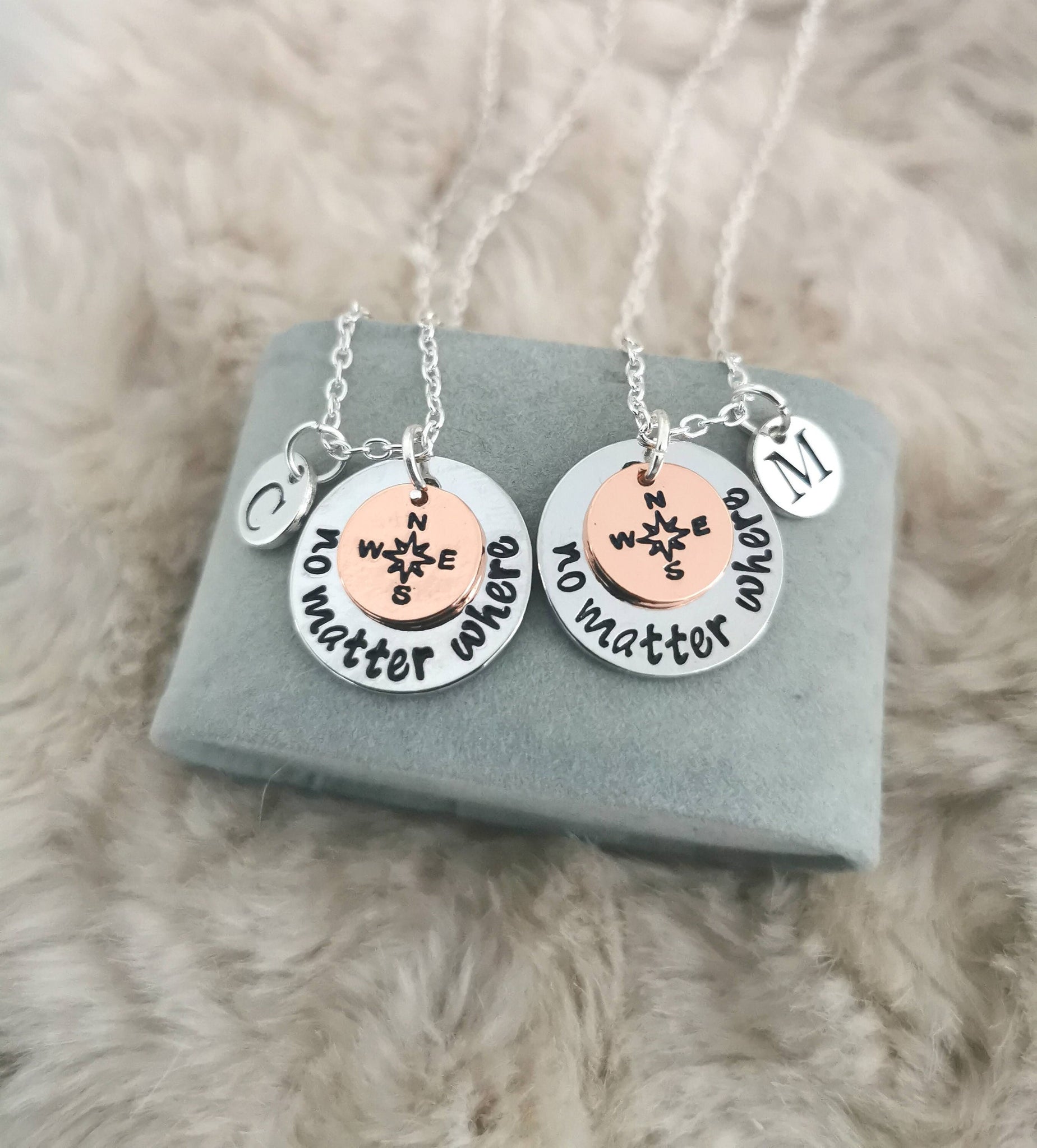 2 Best Friend Necklace - Perfect Gift for Her, Women's Jewelry