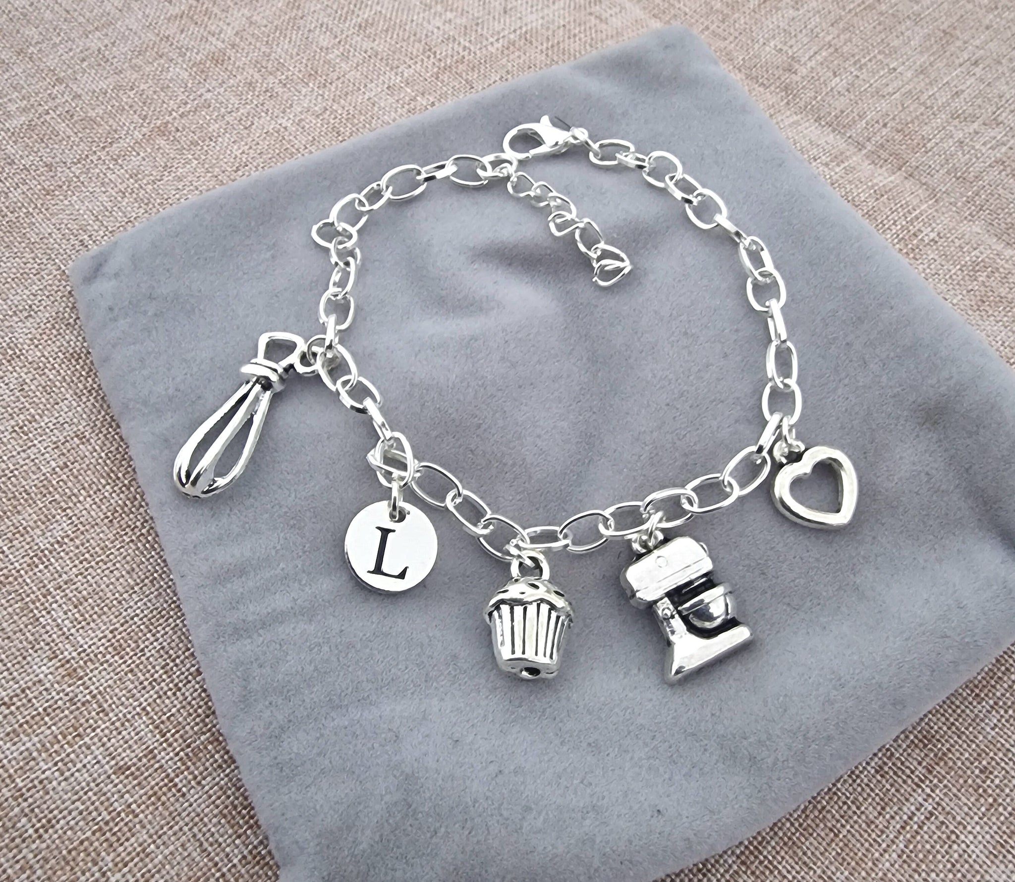 Pastry chef graduation gift - Perfect Gift for Her, Women's Bracelet