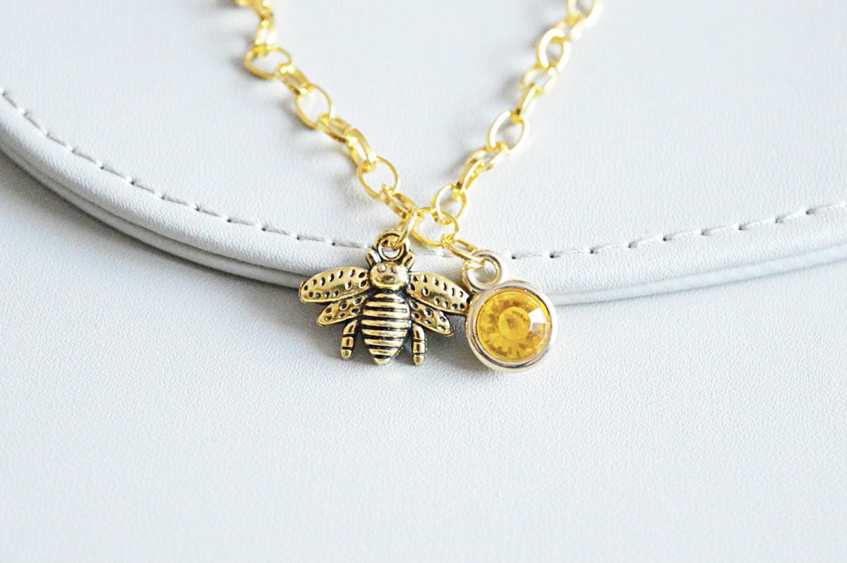 Gold Bee Bracelet, Gold Charm bracelet,  bee bracelet, honey bracelet,Honey bee bracelet, Bumble Bee Gift,Bumble Bee Jewelry, Gold Gift