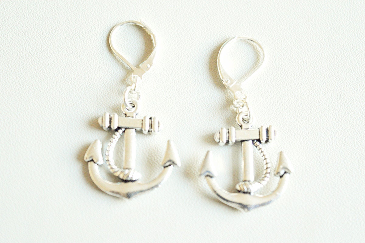 Silver Anchor earrings, Anchor Earrings, Drop earrings, silver earrings, Christmas gift, gift for her, Anchor charms, Anchor gifts, Jewelry
