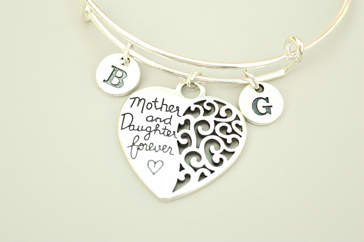 Mom bracelet, personalized mother daughter gift, gift for mom, Mother Daughter bracelet,Mother and Daughter forever, Mother Day gift, mummy