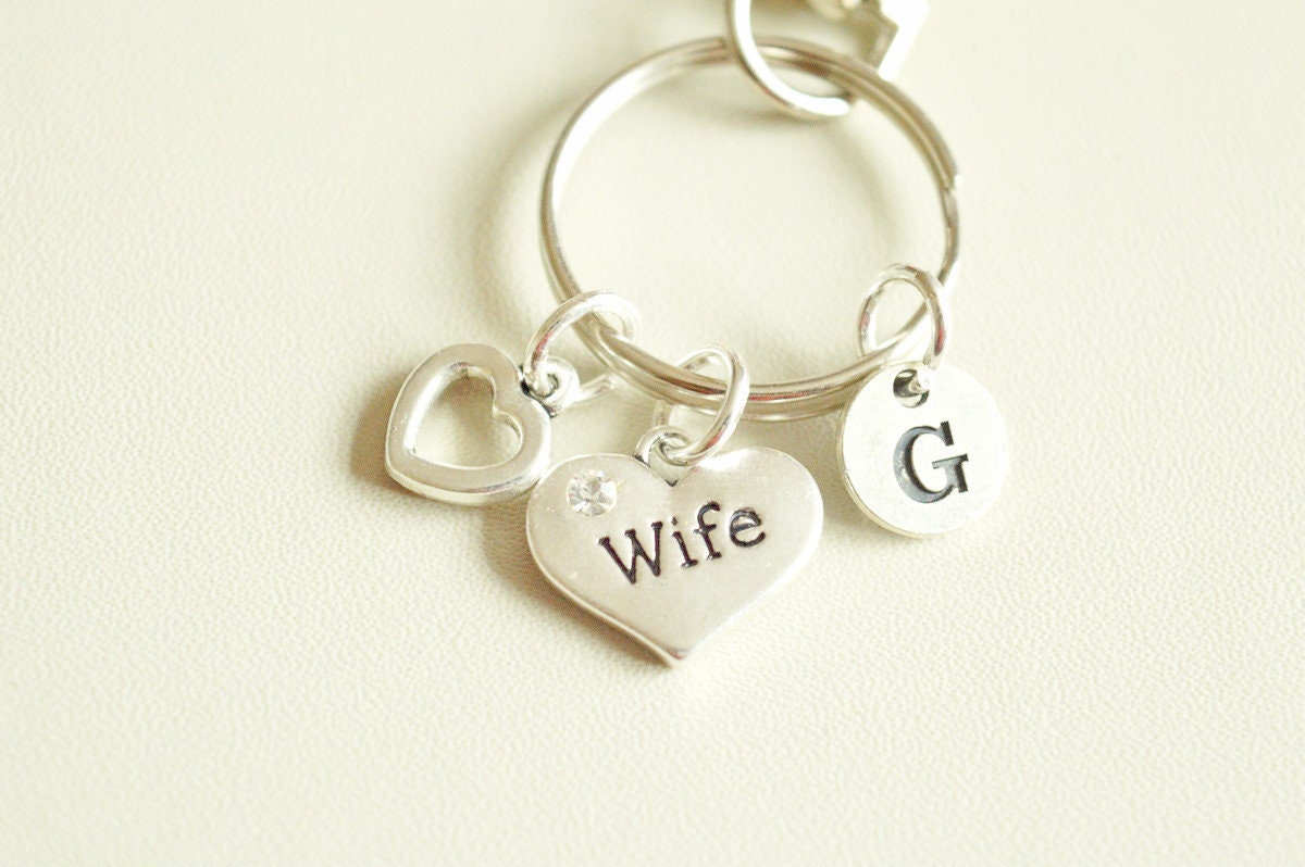 Wife Keychain, Wife Keyring, Personalized Gifts for Wife, Wife Gifts, Wife Birthday, Wife Anniversary, Wife Wedding, Wife Christmas, Couple