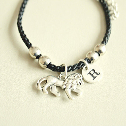 Lion Gift, Lion bracelet, Lion jewelry, Animal bracelet, Lion Charm bracelet, Leo bracelet, Silver lion bracelet, Lion bangle, Animal Bangle