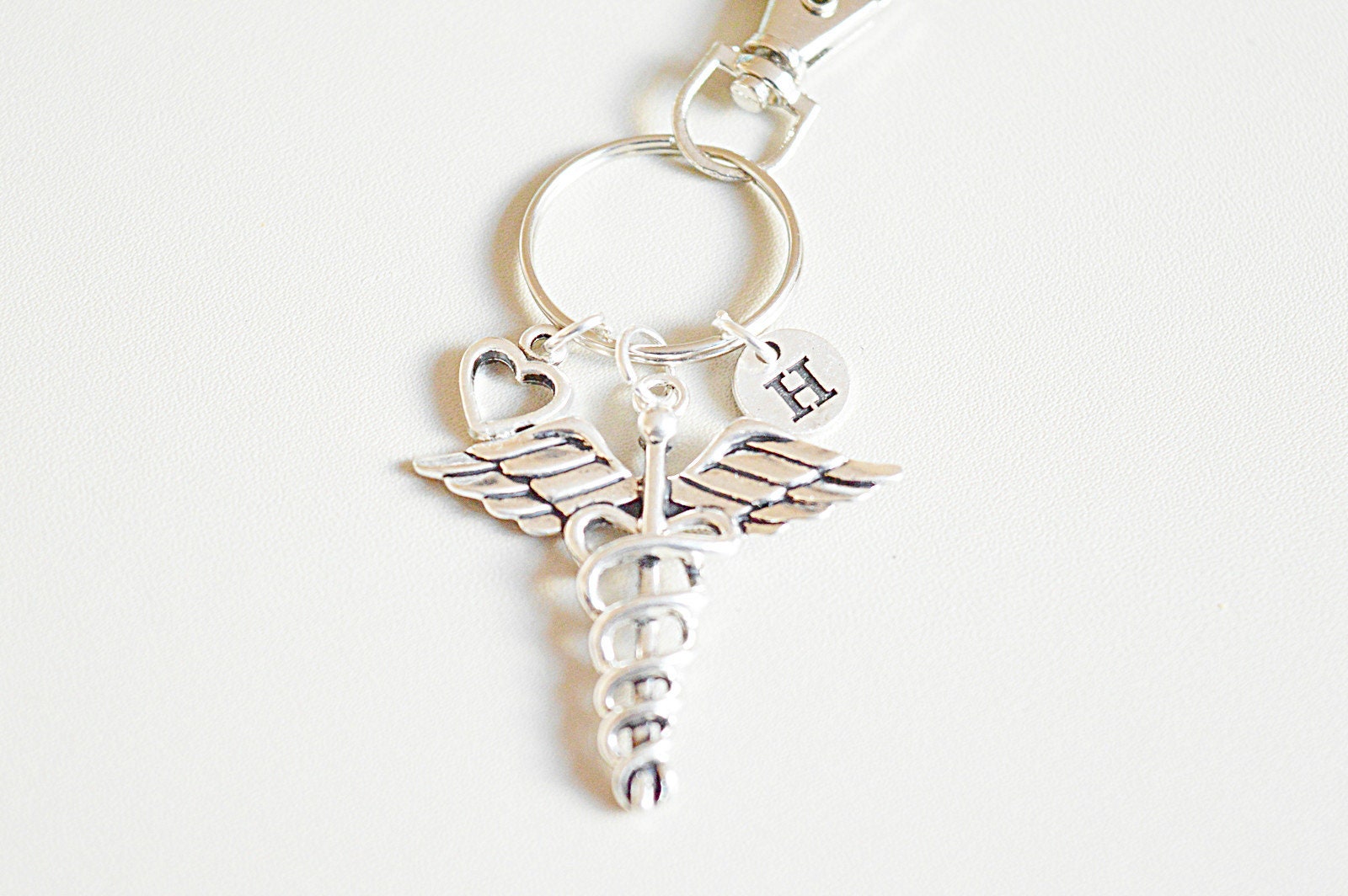 Caduceus Keychain, Medical Sign, Medical Symbol Keyring, Caduceus Sign, Nurse Gifts, Registered Nurse, Graduation, Medical Professions, RN