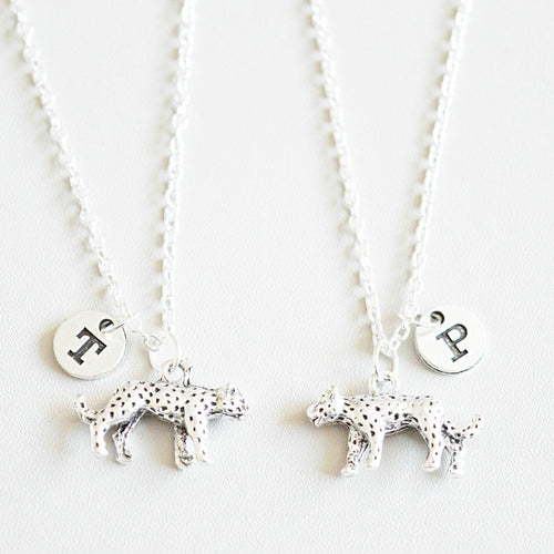 Cheetah necklaces, 2 Best friend necklaces, Friendship necklace, Bff necklace, Friends necklace, Cheetah Gifts,Cheetah Jewellery,Animal Gift