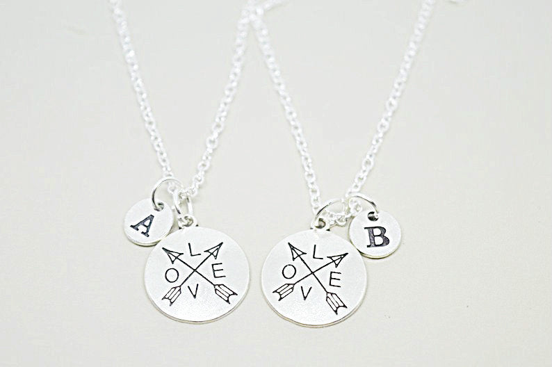 Couple necklace for 2, 2 Couple Necklace, Couple gifts, Gay Boyfriend, Lesbian Girlfriend, Set of 2, His and Her, Love, I love you, Lovers