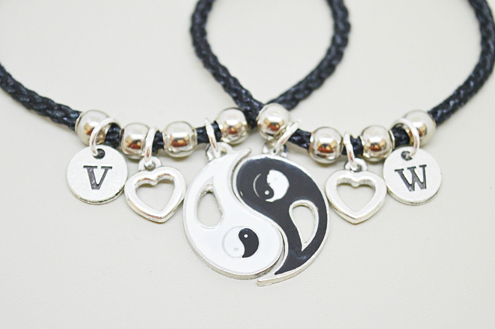 Yin yang bracelets, Yin yang gifts, ying yang charn, Ying and Yang, Yin Yan, Bracelet Friends, Japanese, Buddhism, Two Halves, Tai Chi,