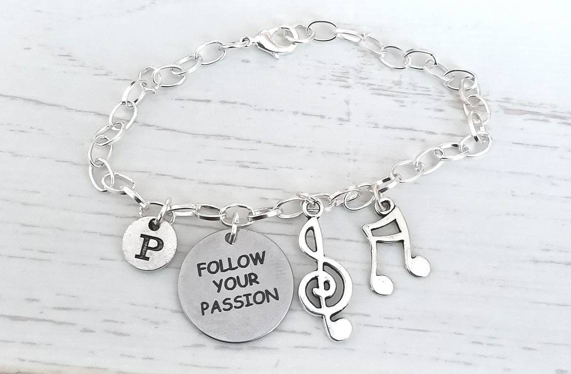 Gifts for musicians, Music note bracelet, Gifts for singer, Singers gift, music bracelet, violinenschlüssel, violinist, treble clef, student