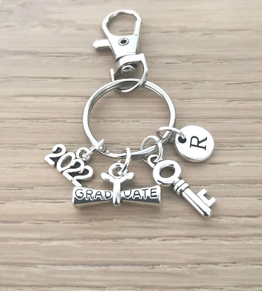 Graduation keychain, Graduation keyrings, Graduation gifts, gifts graduation, 2021 grad, 2021 grad gifts, grad gifts for him, gifts for him